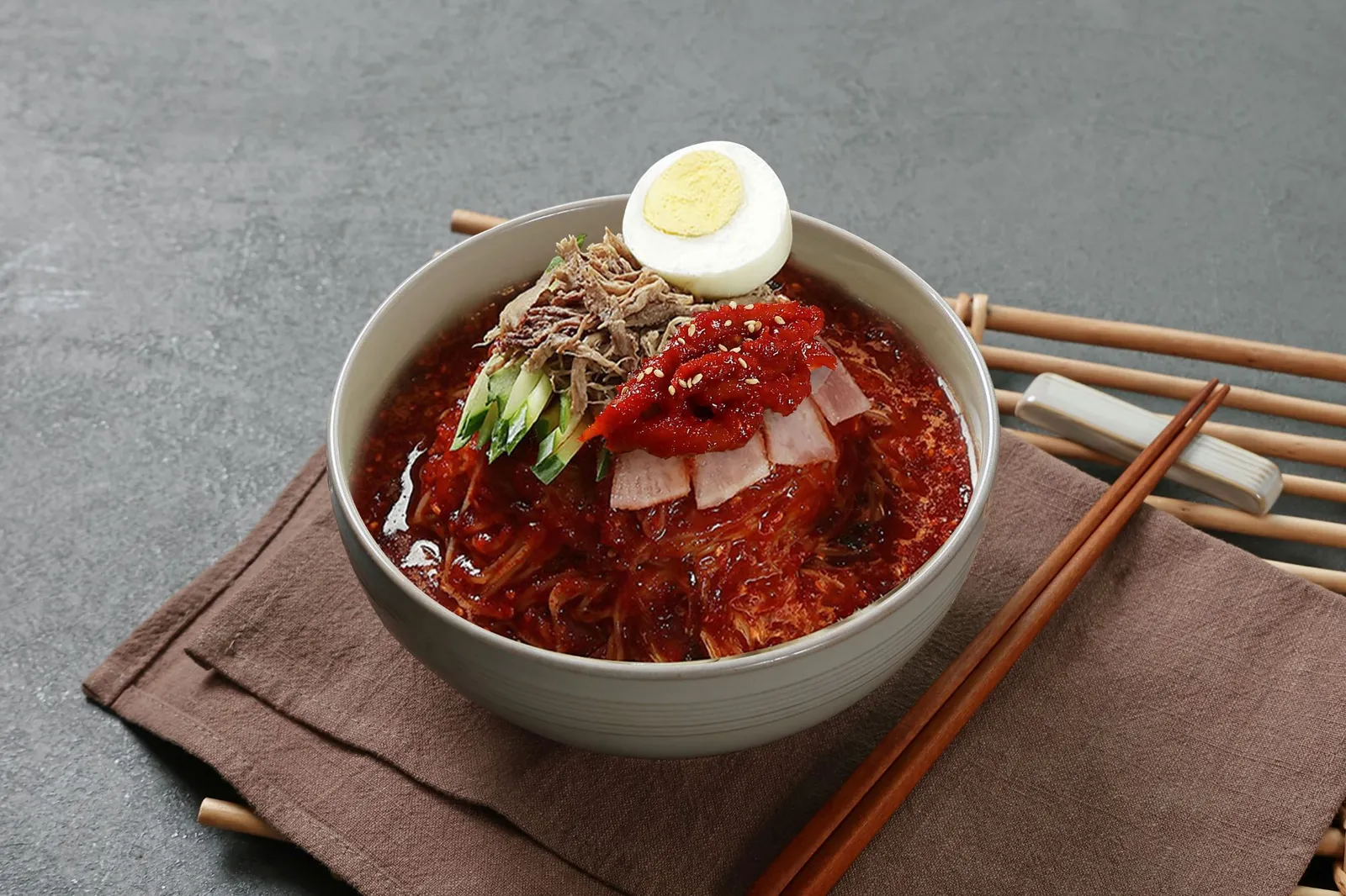 종로 면선생 비빔냉면