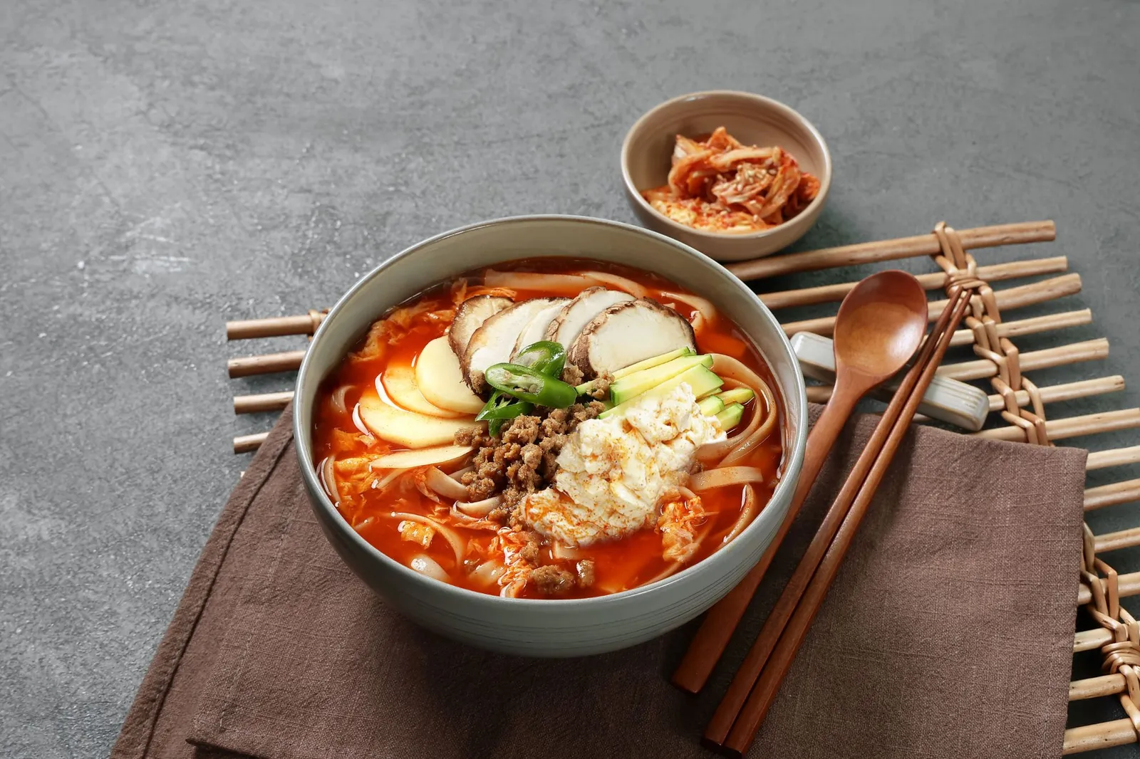 종로 면선생 순두부장칼국수